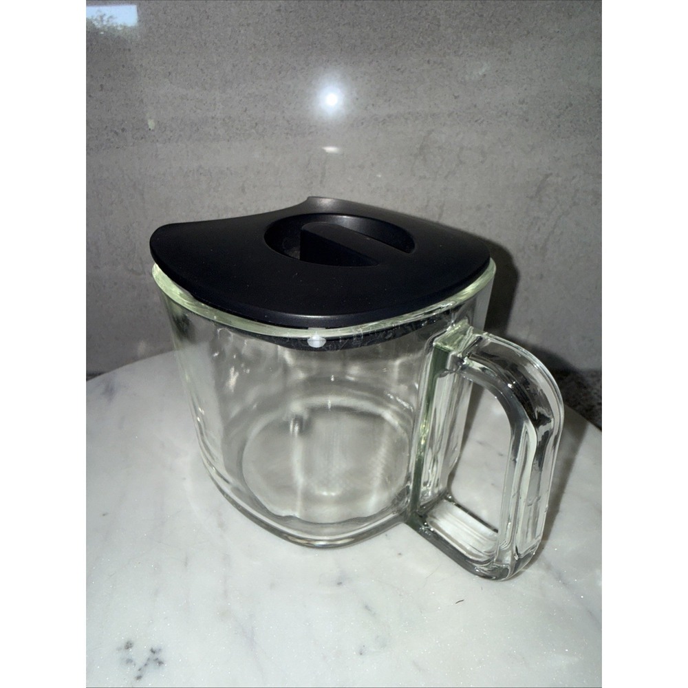 ChefWave Glass Pitcher with Lid for the ChefWave Milkmade Non-Dairy Milk Maker